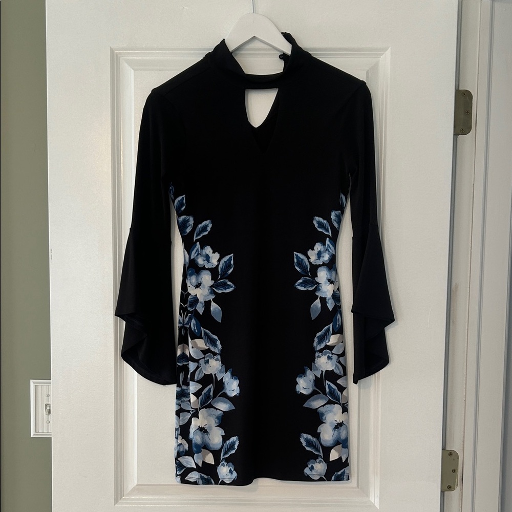 White House Black Market Black and Blue Floral Dress